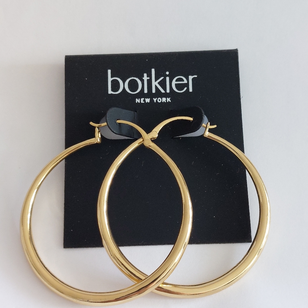 3/$50 Botkier Newyork earrings Gold color